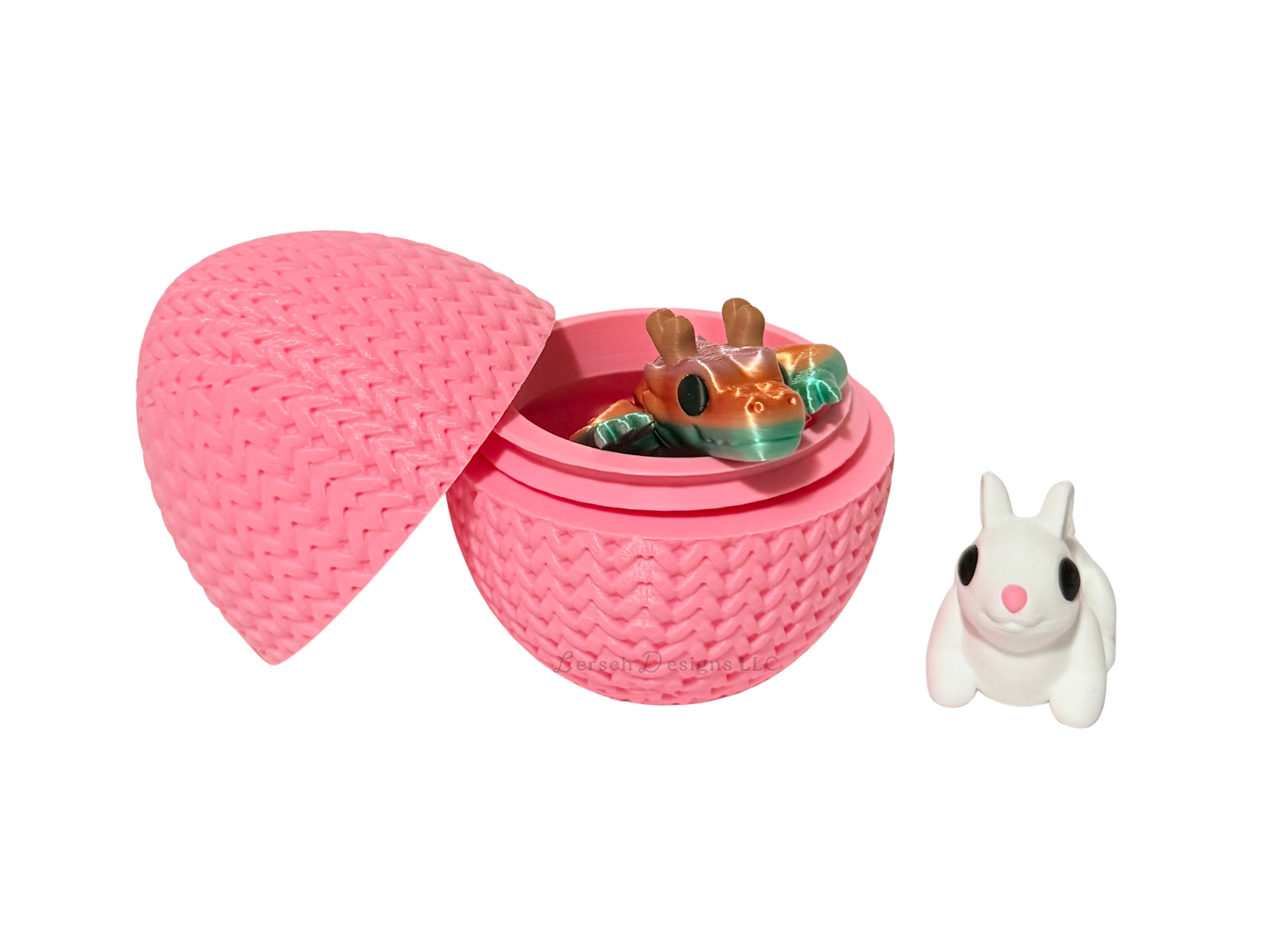 Knitted Egg w/ 3 Mystery Articulating Animals
